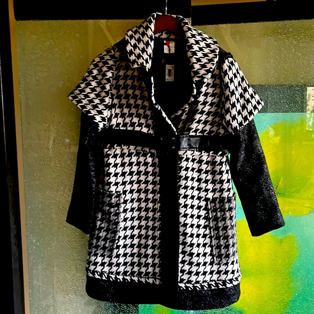 Beautiful elegant coat by Catimini